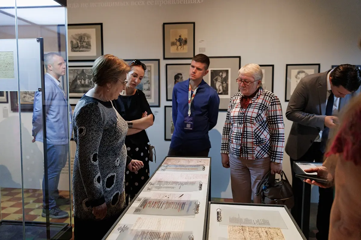 Знакомство с подлинным Толстым ожидает посетителей Музея Арсеньева