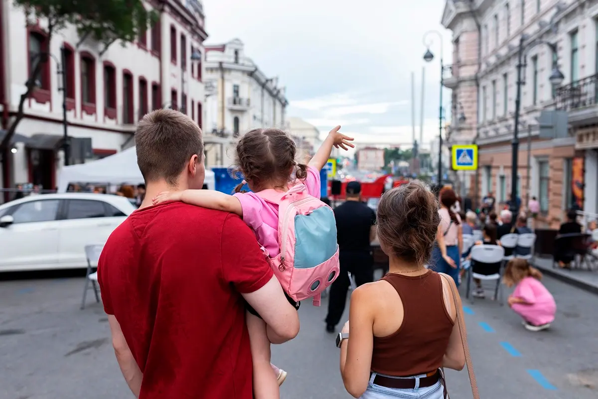 Под вечерней звездой звучали знакомые строки Арсеньева