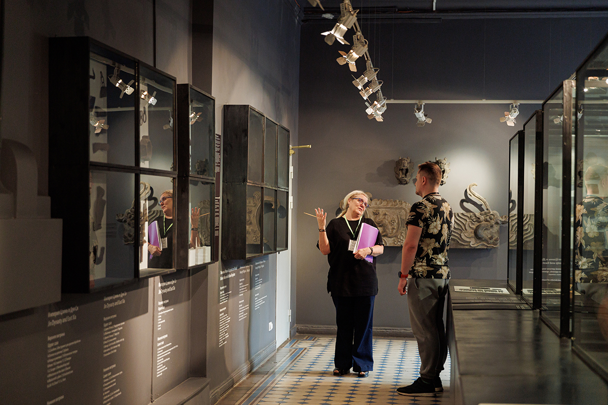  Обзорная экскурсия по Главному корпусу 