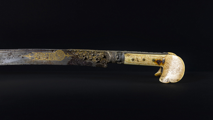 Коллекция холодного оружия